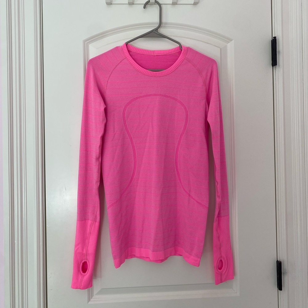 Lululemon long sleeve swiftly tech shirt